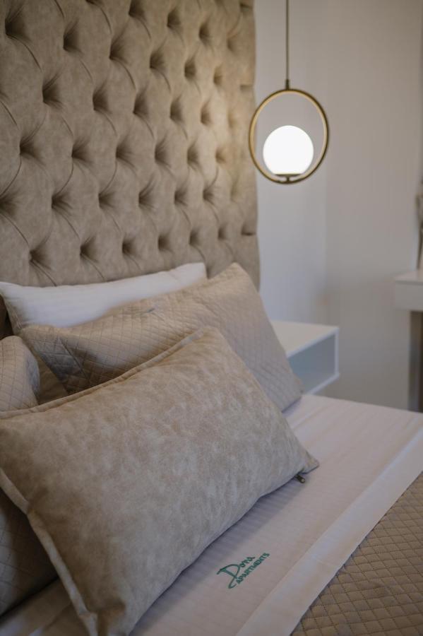 Dora Apartments อาเยีย เปลาเยีย ภายนอก รูปภาพ