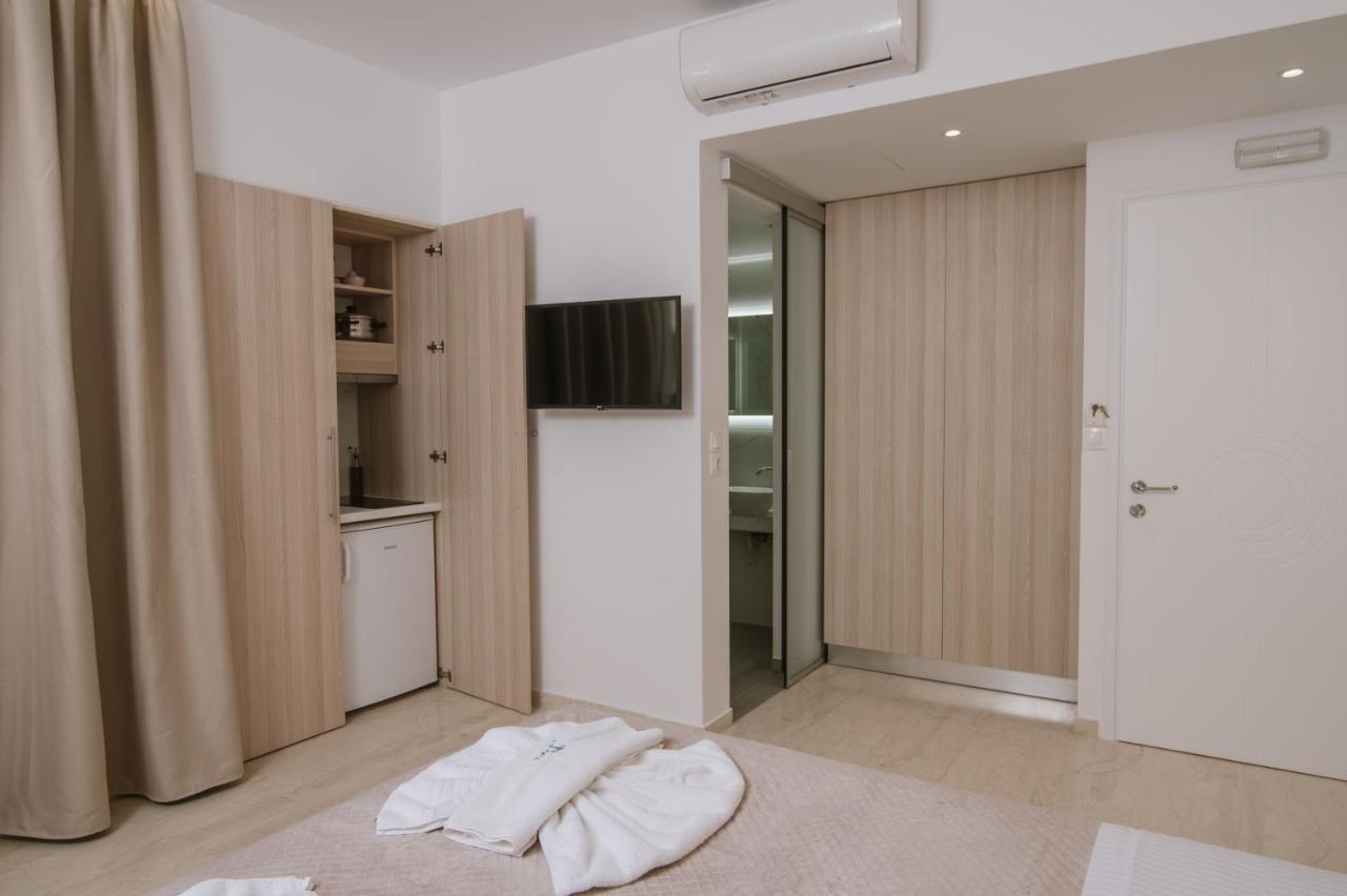 Dora Apartments อาเยีย เปลาเยีย ภายนอก รูปภาพ