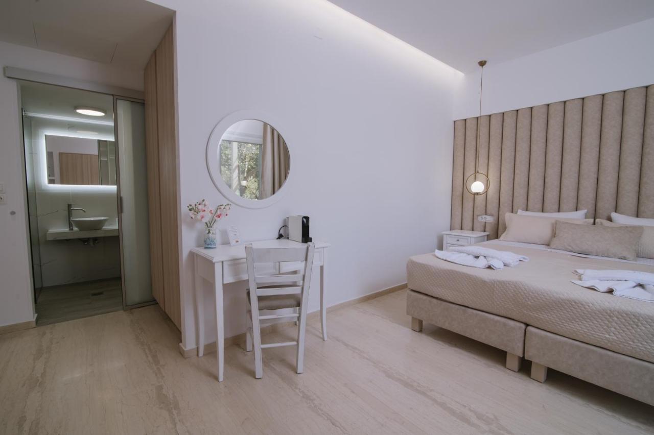 Dora Apartments อาเยีย เปลาเยีย ภายนอก รูปภาพ
