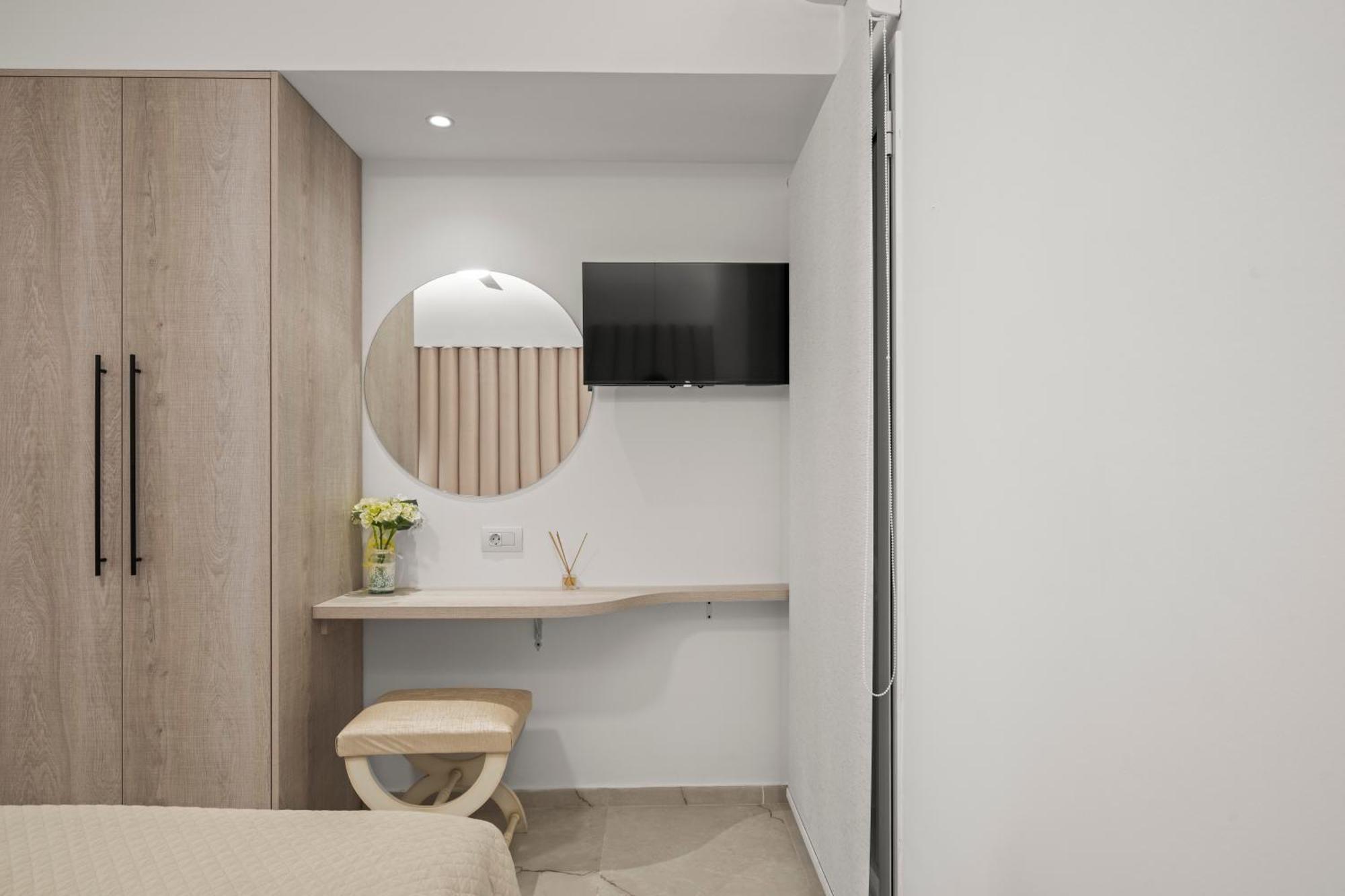 Dora Apartments อาเยีย เปลาเยีย ภายนอก รูปภาพ